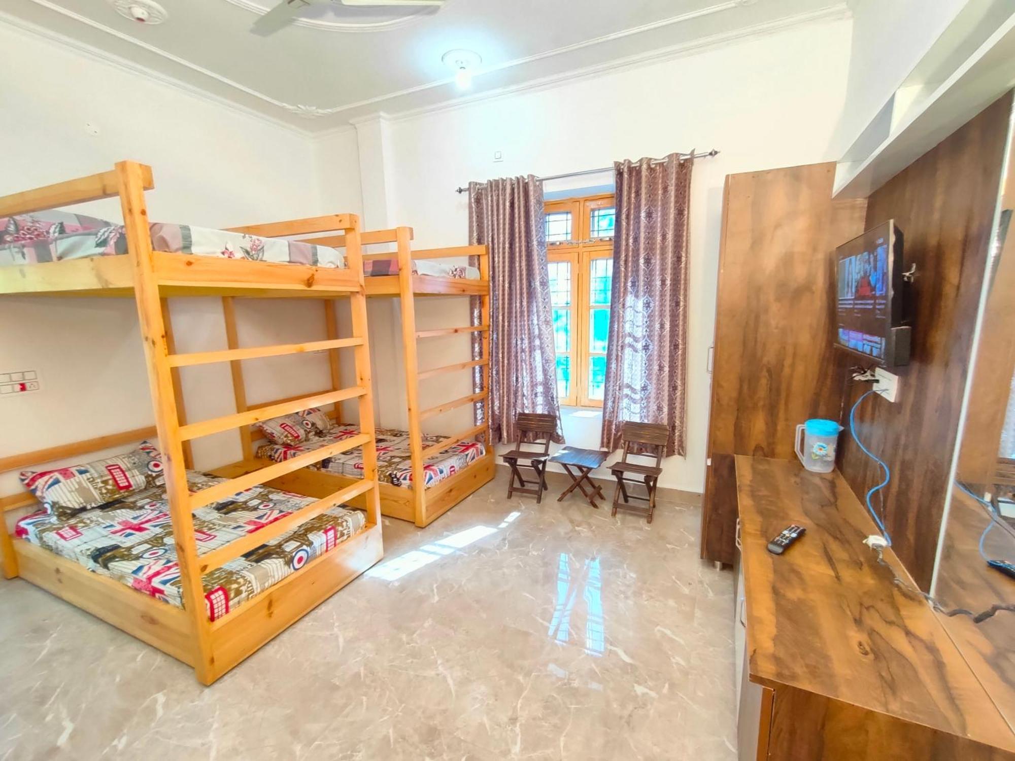 Travelodge Homestay Bīr Eksteriør bilde
